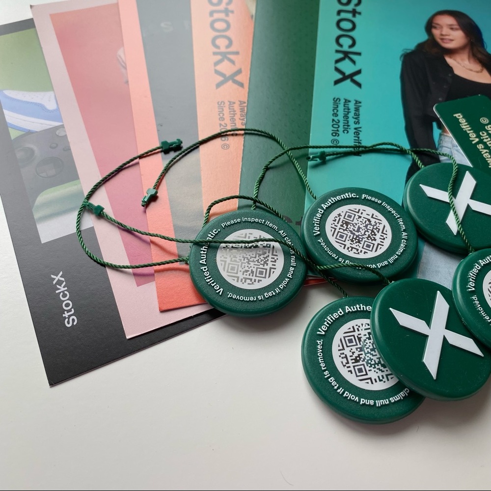 1 Set Authentic UNCUT StockX Tag, Sticker, Card - Picture 4 of 7